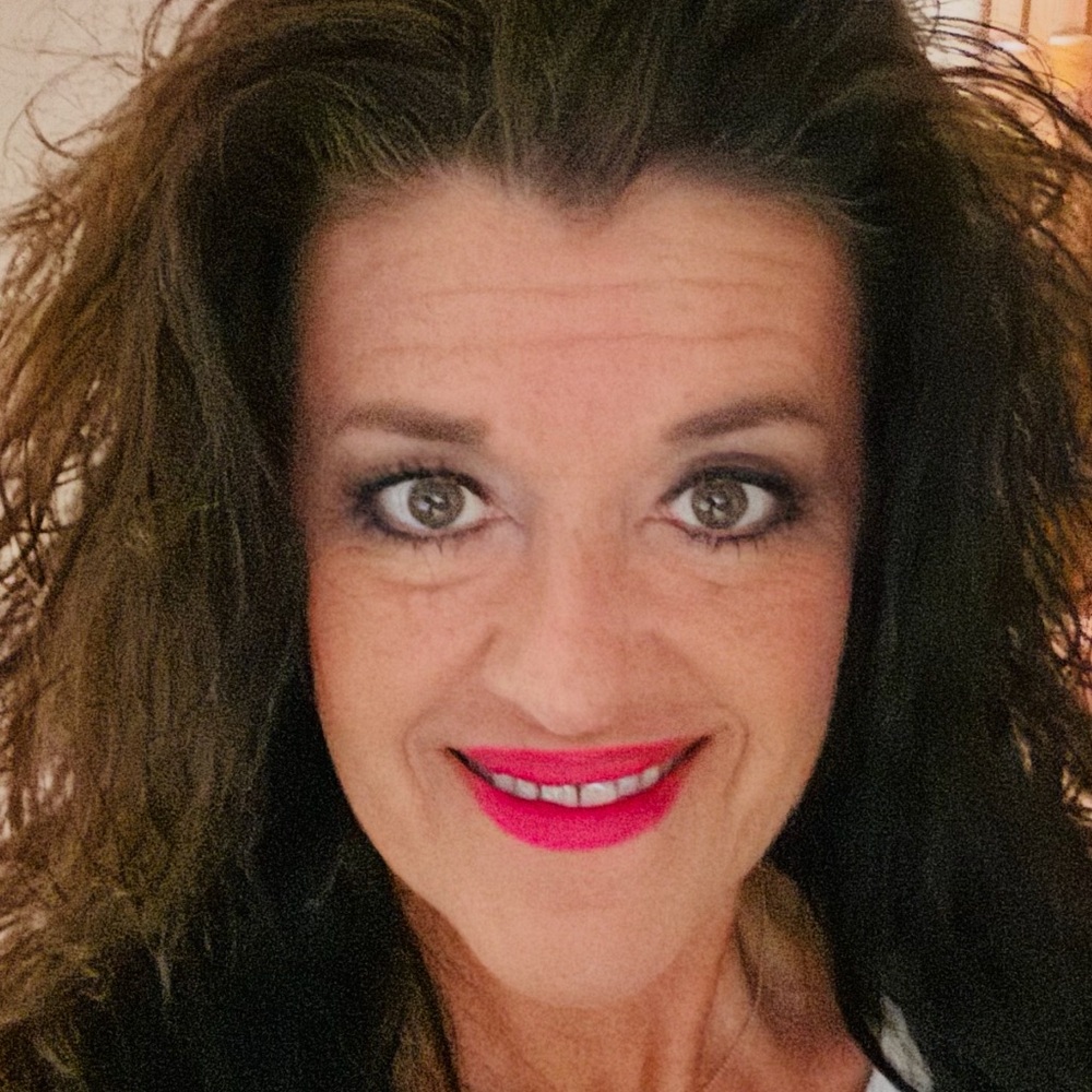 Meet your Posher, Jeannean